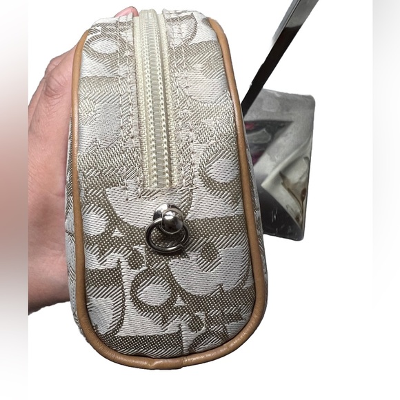 Auth Christian Dior Pouch converted into sling or shoulder or crossbody bag - Picture 6 of 13